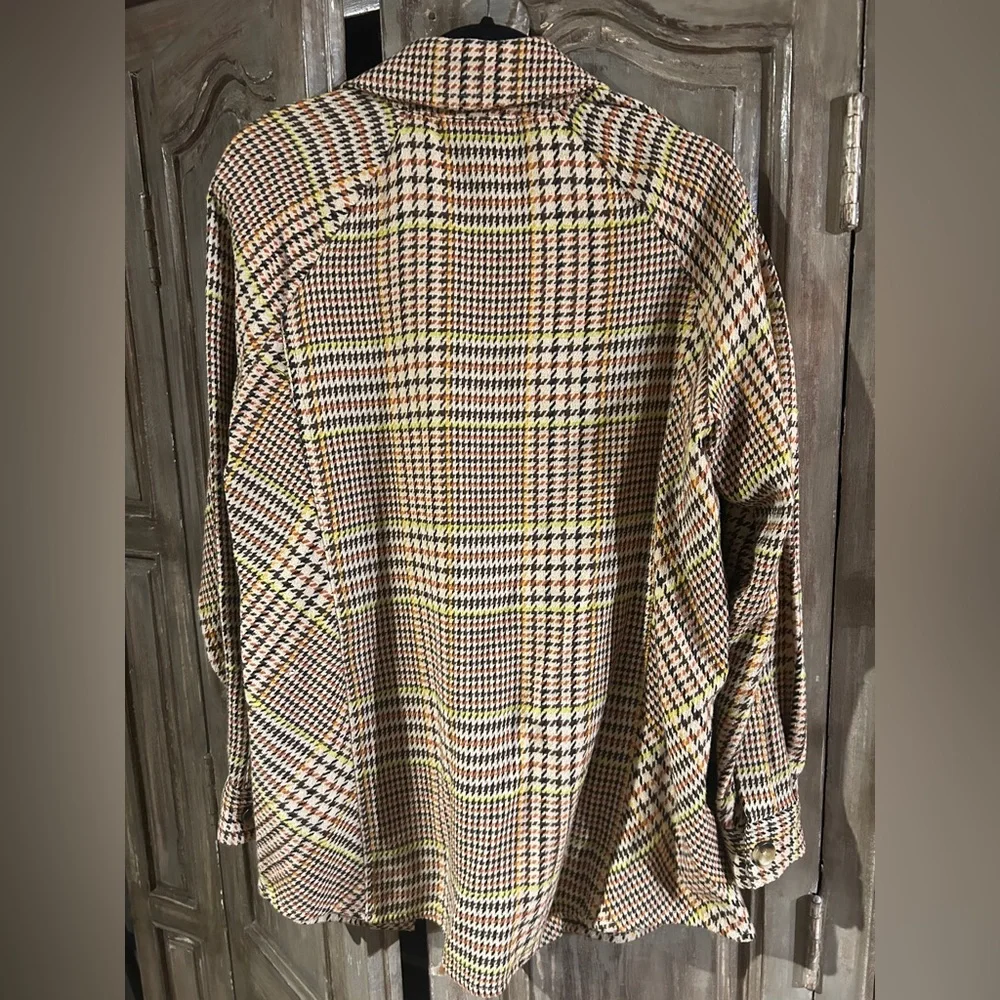CAbi Yorkshire Shacket - Picture 2 of 3